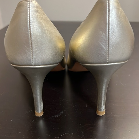 Stuart Weitzman heels - Picture 5 of 6